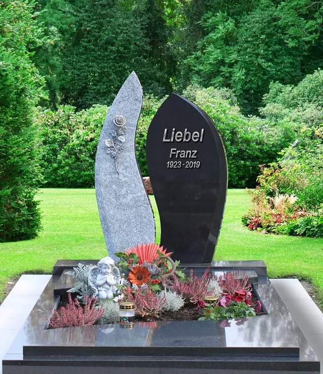 Denkmal geschwungen
